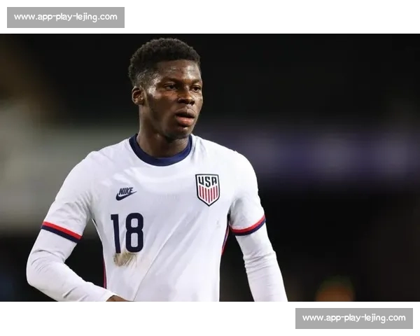 穆萨转会那不勒斯受阻，奖金条款分歧成关键障碍